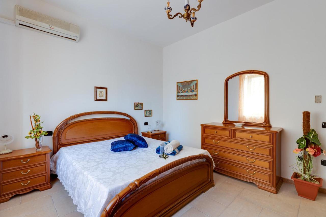 Casa Vacanze Maria Bosa Exterior foto
